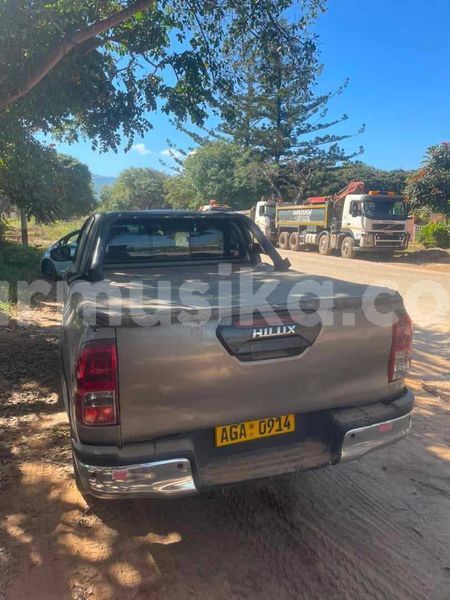 Big with watermark toyota hilux harare harare 38017