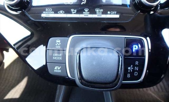 Buy Used Toyota Aqua Silver Car in Beitbridge in Matabeleland South Buy Used Toyota Aqua Silver Car in Beitbridge in Matabeleland South