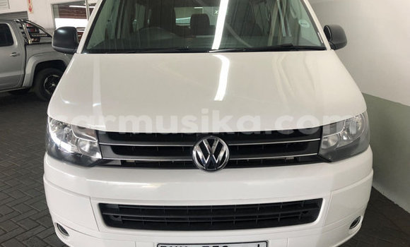 Acheter Occasion Voiture Volkswagen Amarok Blanc à Beitbridge, Matabeleland South Acheter Occasion Voiture Volkswagen Amarok Blanc à Beitbridge, Matabeleland South