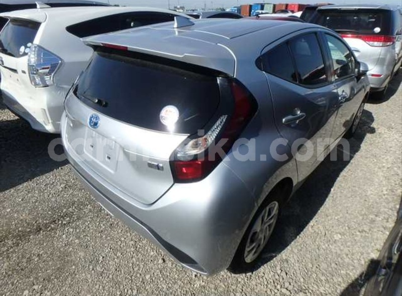 Big with watermark toyota aqua matabeleland south beitbridge 38023