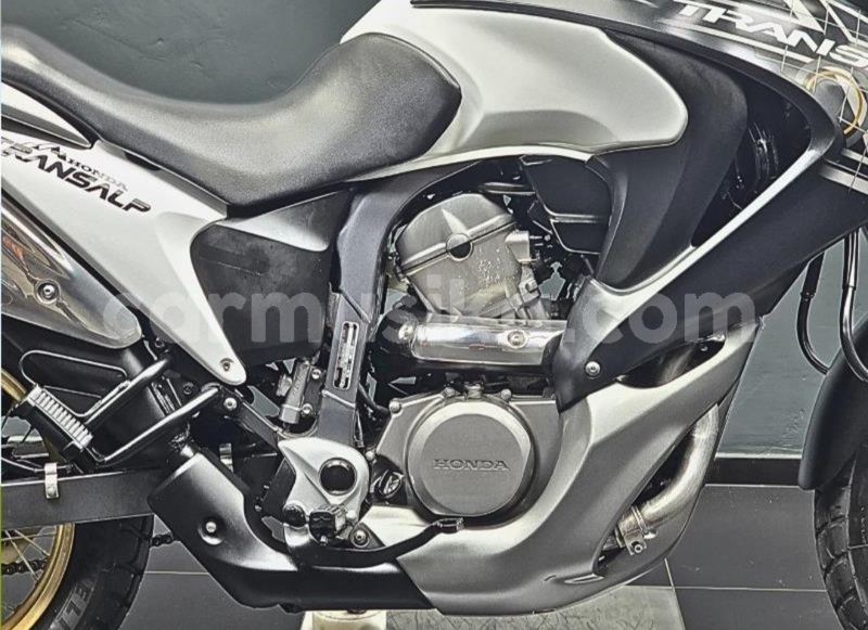 Big with watermark honda xl matabeleland south beitbridge 38024