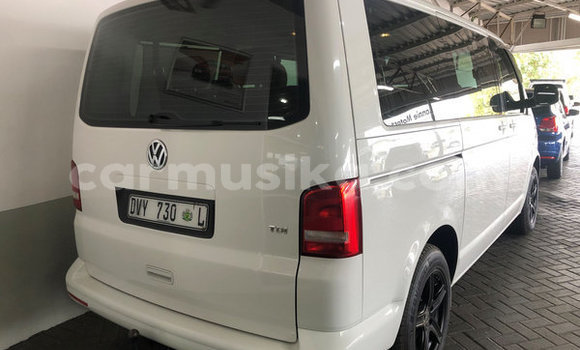 Acheter Occasion Voiture Volkswagen Amarok Blanc à Beitbridge, Matabeleland South Acheter Occasion Voiture Volkswagen Amarok Blanc à Beitbridge, Matabeleland South