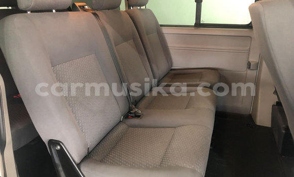 Acheter Occasion Voiture Volkswagen Amarok Blanc à Beitbridge, Matabeleland South Acheter Occasion Voiture Volkswagen Amarok Blanc à Beitbridge, Matabeleland South