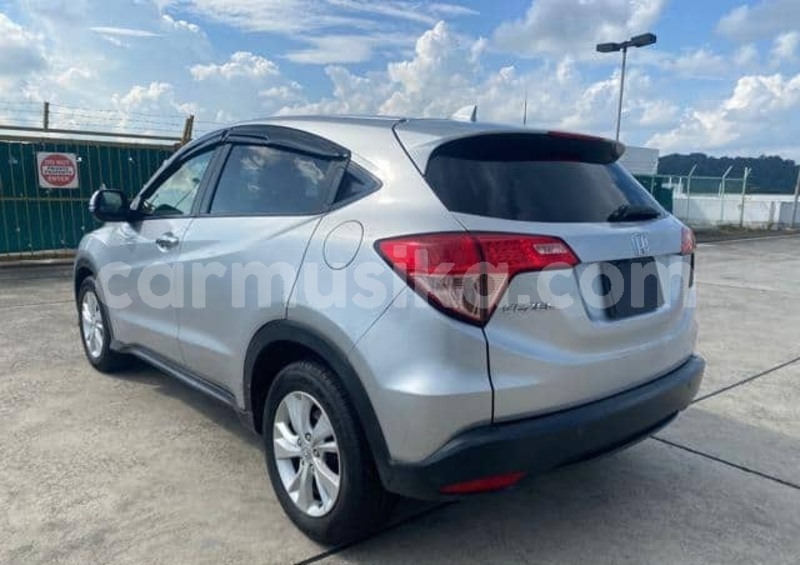 Big with watermark honda vezel matabeleland south beitbridge 38026