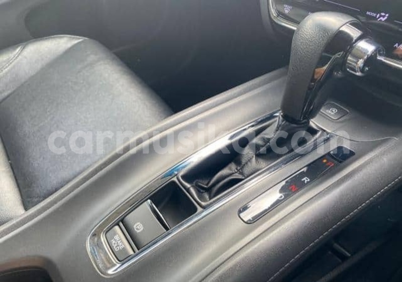 Big with watermark honda vezel matabeleland south beitbridge 38026