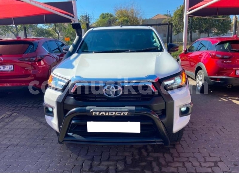 Big with watermark toyota hilux matabeleland south beitbridge 38027