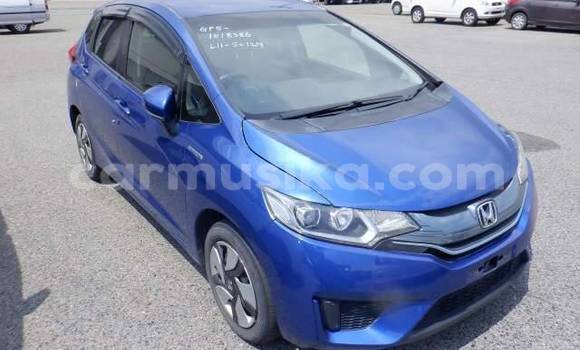 Buy Used Honda Fit Blue Car in Beitbridge in Matabeleland South Buy Used Honda Fit Blue Car in Beitbridge in Matabeleland South