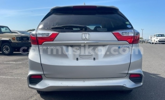 Buy Used Honda Fit Shuttle Silver Car in Beitbridge in Matabeleland South Buy Used Honda Fit Shuttle Silver Car in Beitbridge in Matabeleland South