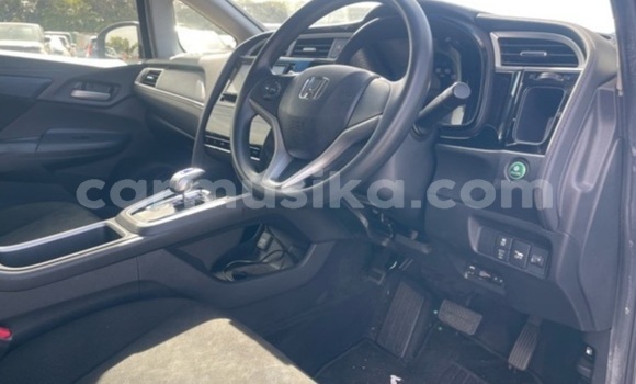 Buy Used Honda Fit Shuttle Silver Car in Beitbridge in Matabeleland South Buy Used Honda Fit Shuttle Silver Car in Beitbridge in Matabeleland South