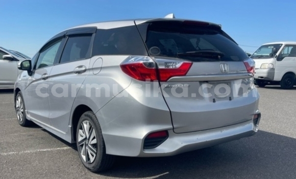 Buy Used Honda Fit Shuttle Silver Car in Beitbridge in Matabeleland South Buy Used Honda Fit Shuttle Silver Car in Beitbridge in Matabeleland South