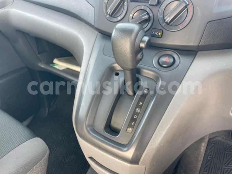 Big with watermark nissan nv200 bulawayo bulawayo 38036