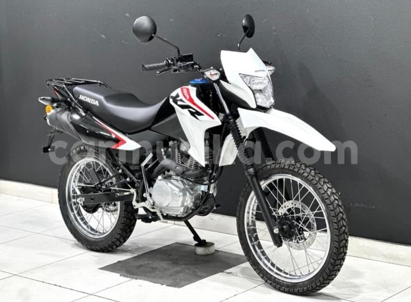 Big with watermark honda xr matabeleland south beitbridge 38037