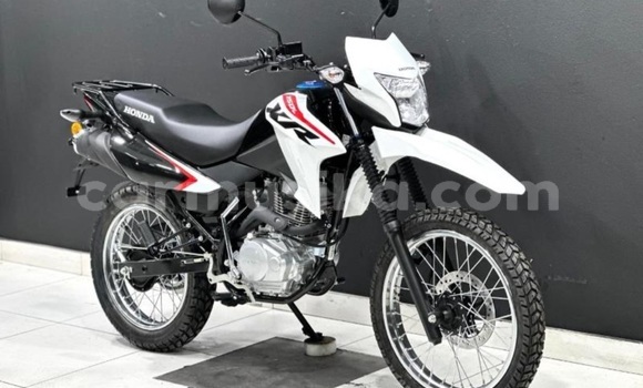 Buy Used Honda XR White Bike in Beitbridge in Matabeleland South