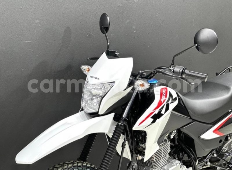 Big with watermark honda xr matabeleland south beitbridge 38037