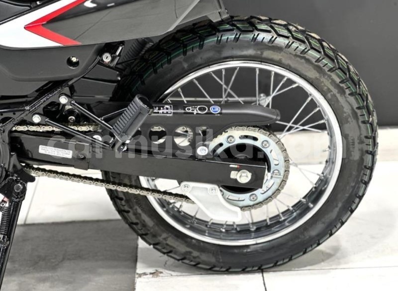 Big with watermark honda xr matabeleland south beitbridge 38037