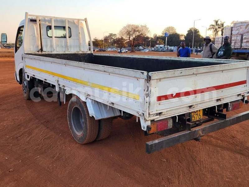 Big with watermark toyota dyna harare harare 38062
