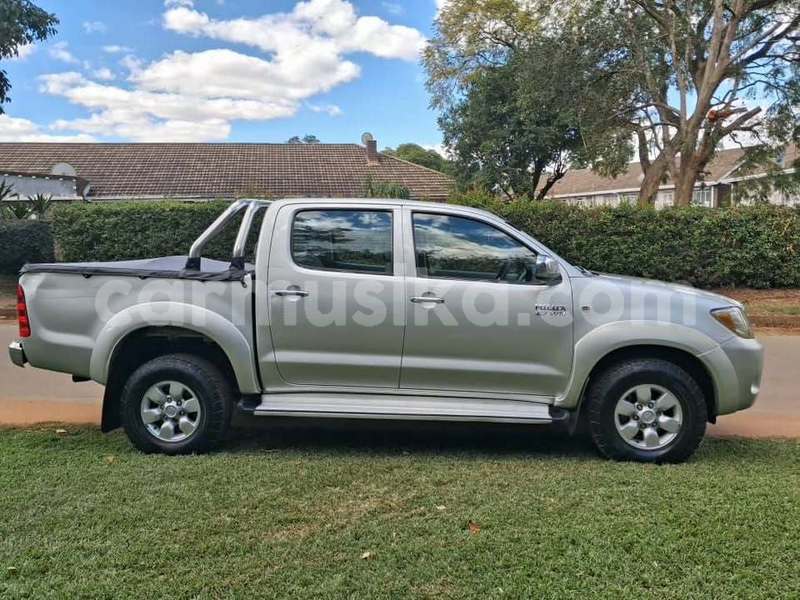 Big with watermark toyota hilux harare harare 38081