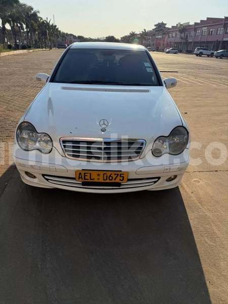 Big with watermark mercedes benz c class harare dzivarasekwa 38083