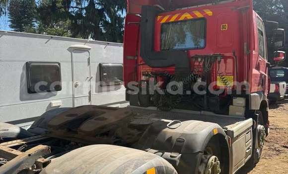 Buy Used DAF CF Red Truck in Harare in Harare Buy Used DAF CF Red Truck in Harare in Harare