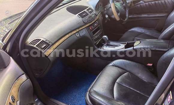 Buy Used Mercedes‒Benz E–Class Black Car in Harare in Harare Buy Used Mercedes‒Benz E–Class Black Car in Harare in Harare