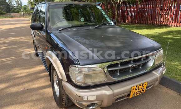 Buy Used Ford Explorer Black Car in Harare in Harare