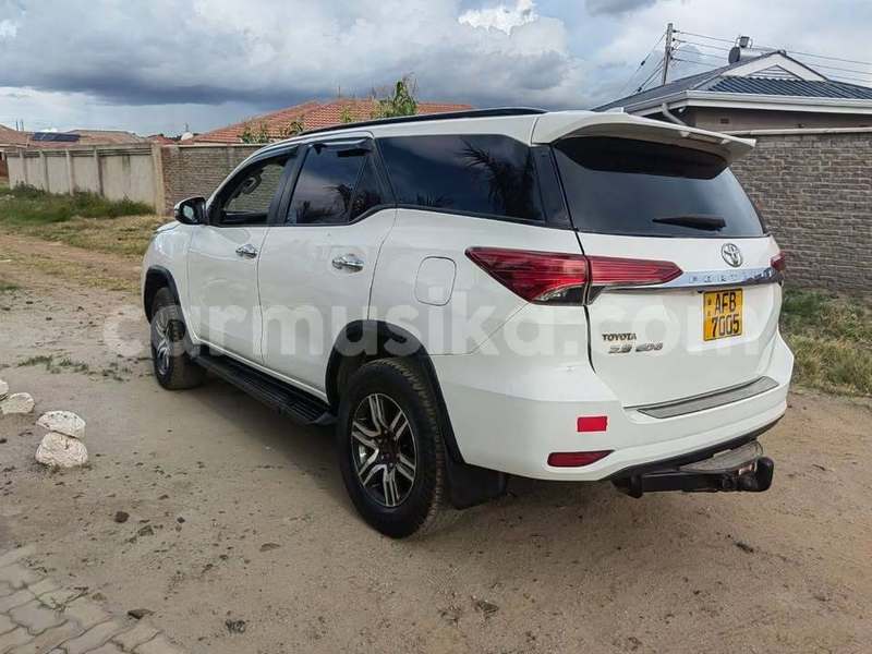Big with watermark toyota fortuner harare harare 38098