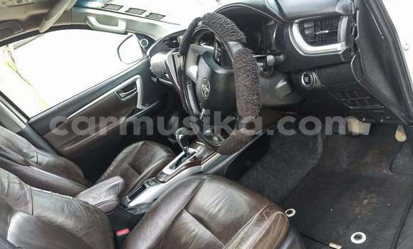 Buy Used Toyota Fortuner White Car in Harare in Harare Buy Used Toyota Fortuner White Car in Harare in Harare