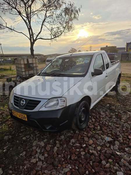 Big with watermark nissan np 300 harare harare 38100