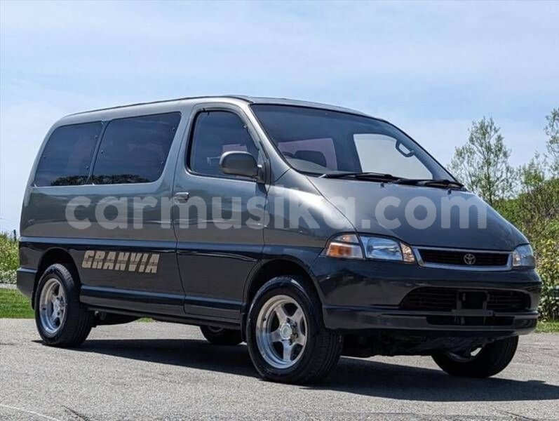 Big with watermark toyota granvia matabeleland south beitbridge 38111