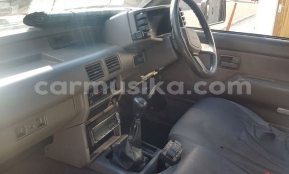 Acheter Occasion Voiture Isuzu KB Blanc à Beitbridge, Matabeleland South Acheter Occasion Voiture Isuzu KB Blanc à Beitbridge, Matabeleland South