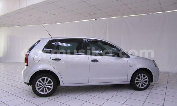 Acheter Occasion Voiture Volkswagen Polo Gris à Beitbridge, Matabeleland South Acheter Occasion Voiture Volkswagen Polo Gris à Beitbridge, Matabeleland South