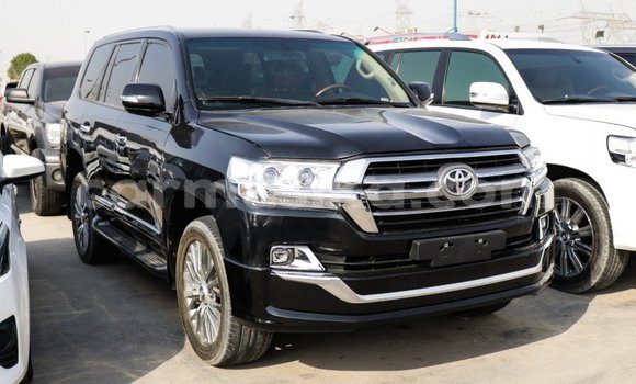 Acheter Import Voiture Toyota Land Cruiser Noir à Import - Dubai, Harare Acheter Import Voiture Toyota Land Cruiser Noir à Import - Dubai, Harare