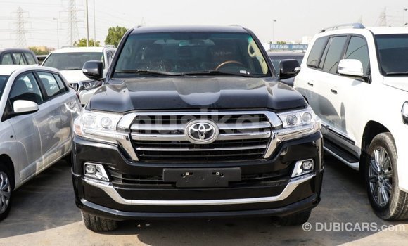 Acheter Import Voiture Toyota Land Cruiser Noir à Import - Dubai, Harare Acheter Import Voiture Toyota Land Cruiser Noir à Import - Dubai, Harare