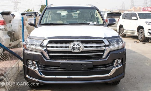 Tenga Imported Toyota Land Cruiser Zvimwe Mota in Import - Dubai in Harare Tenga Imported Toyota Land Cruiser Zvimwe Mota in Import - Dubai in Harare