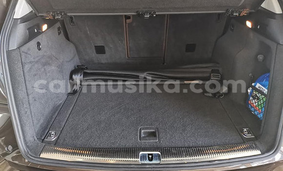 Nunua Ilio tumika Audi Q5 Nyingine Gari ndani ya Beitbridge nchini Matabeleland Kusini Nunua Ilio tumika Audi Q5 Nyingine Gari ndani ya Beitbridge nchini Matabeleland Kusini