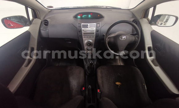 Tenga Tsaru Toyota Yaris Tsvuku Mota in Beitbridge in Matabeleland South Tenga Tsaru Toyota Yaris Tsvuku Mota in Beitbridge in Matabeleland South