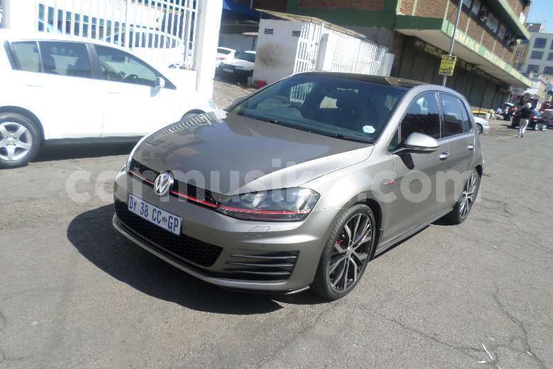 Big with watermark vw golf id 52830696 type main