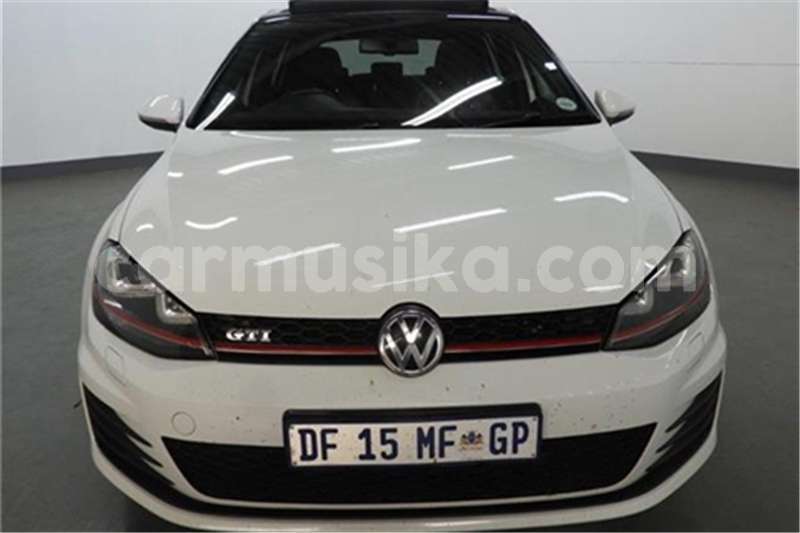 Big with watermark vw golf id 61298697 type main