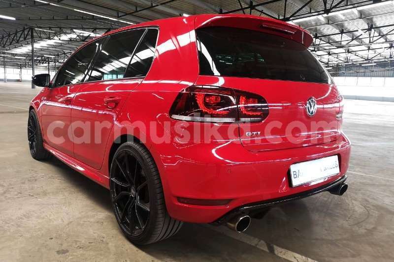 Big with watermark vw golf id 64284762 type main