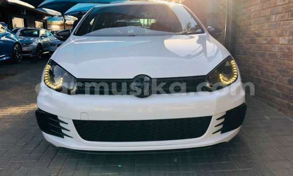 Tenga Tsaru Volkswagen Golf GTI Chena Mota in Harare in Harare Tenga Tsaru Volkswagen Golf GTI Chena Mota in Harare in Harare