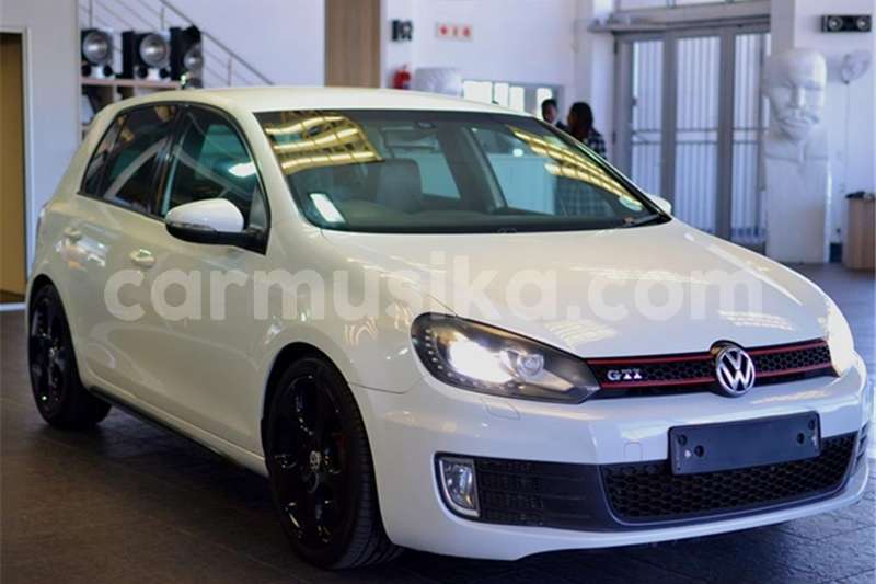 Big with watermark vw golf id 64414285 type main