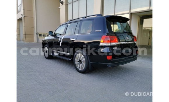 Acheter Import Voiture Toyota Land Cruiser Noir à Import - Dubai, Harare Acheter Import Voiture Toyota Land Cruiser Noir à Import - Dubai, Harare