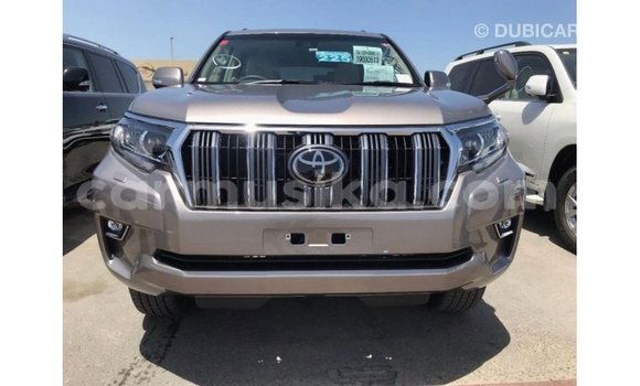Tenga Imported Toyota Prado Bhurawuni Mota in Import - Dubai in Harare Tenga Imported Toyota Prado Bhurawuni Mota in Import - Dubai in Harare