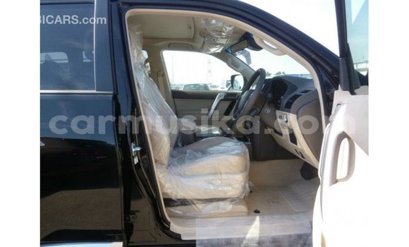 Nunua Imported Toyota Prado Nyeusi Gari ndani ya Import - Dubai nchini Harare Nunua Imported Toyota Prado Nyeusi Gari ndani ya Import - Dubai nchini Harare