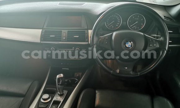 Acheter Occasion Voiture BMW X5 Blanc à Beitbridge, Matabeleland South Acheter Occasion Voiture BMW X5 Blanc à Beitbridge, Matabeleland South