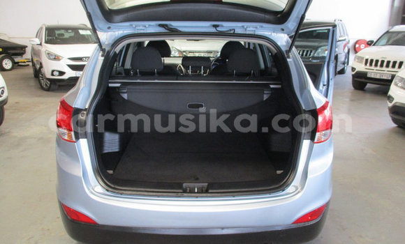 Acheter Occasion Voiture Hyundai ix35 Bleu à Beitbridge, Matabeleland South Acheter Occasion Voiture Hyundai ix35 Bleu à Beitbridge, Matabeleland South