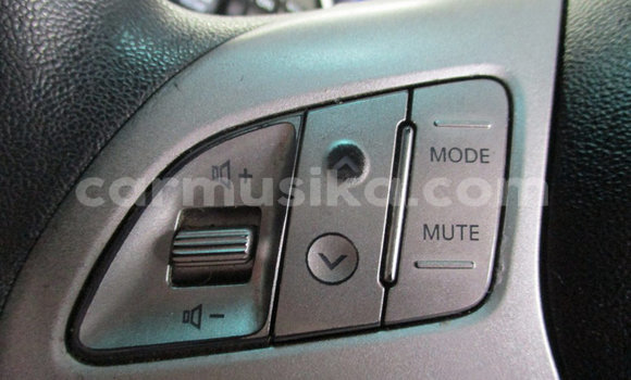 Acheter Occasion Voiture Hyundai ix35 Bleu à Beitbridge, Matabeleland South Acheter Occasion Voiture Hyundai ix35 Bleu à Beitbridge, Matabeleland South