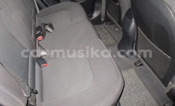 Acheter Occasion Voiture Hyundai ix35 Bleu à Beitbridge, Matabeleland South Acheter Occasion Voiture Hyundai ix35 Bleu à Beitbridge, Matabeleland South