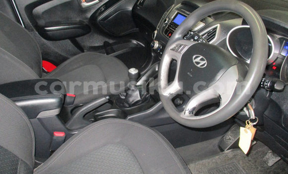 Acheter Occasion Voiture Hyundai ix35 Bleu à Beitbridge, Matabeleland South Acheter Occasion Voiture Hyundai ix35 Bleu à Beitbridge, Matabeleland South