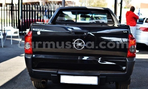 Buy Used Opel Corsa Black Car in Beitbridge in Matabeleland South Buy Used Opel Corsa Black Car in Beitbridge in Matabeleland South